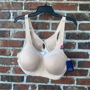 NWT Champion Motion Control Underwire Bra Nude Size 42D